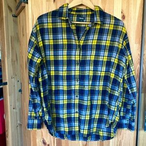 Roots plaid flannel shirt (men’s medium)